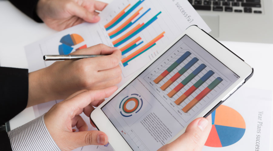 Big data analytics: applications and Implementation